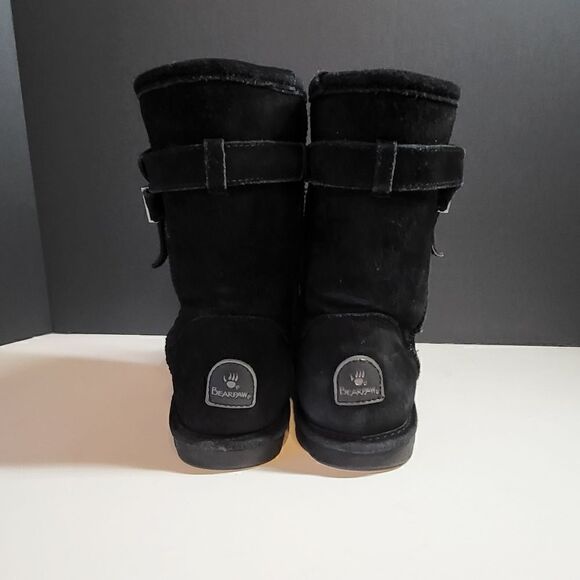 Bearpaw Short Black Boots - Picture 2 of 10